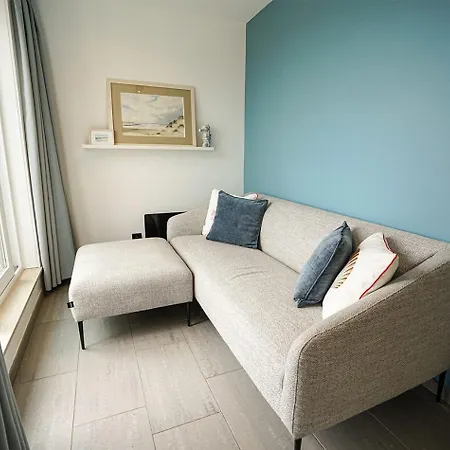 Perfect At - Pets Welcome Daire De Haan